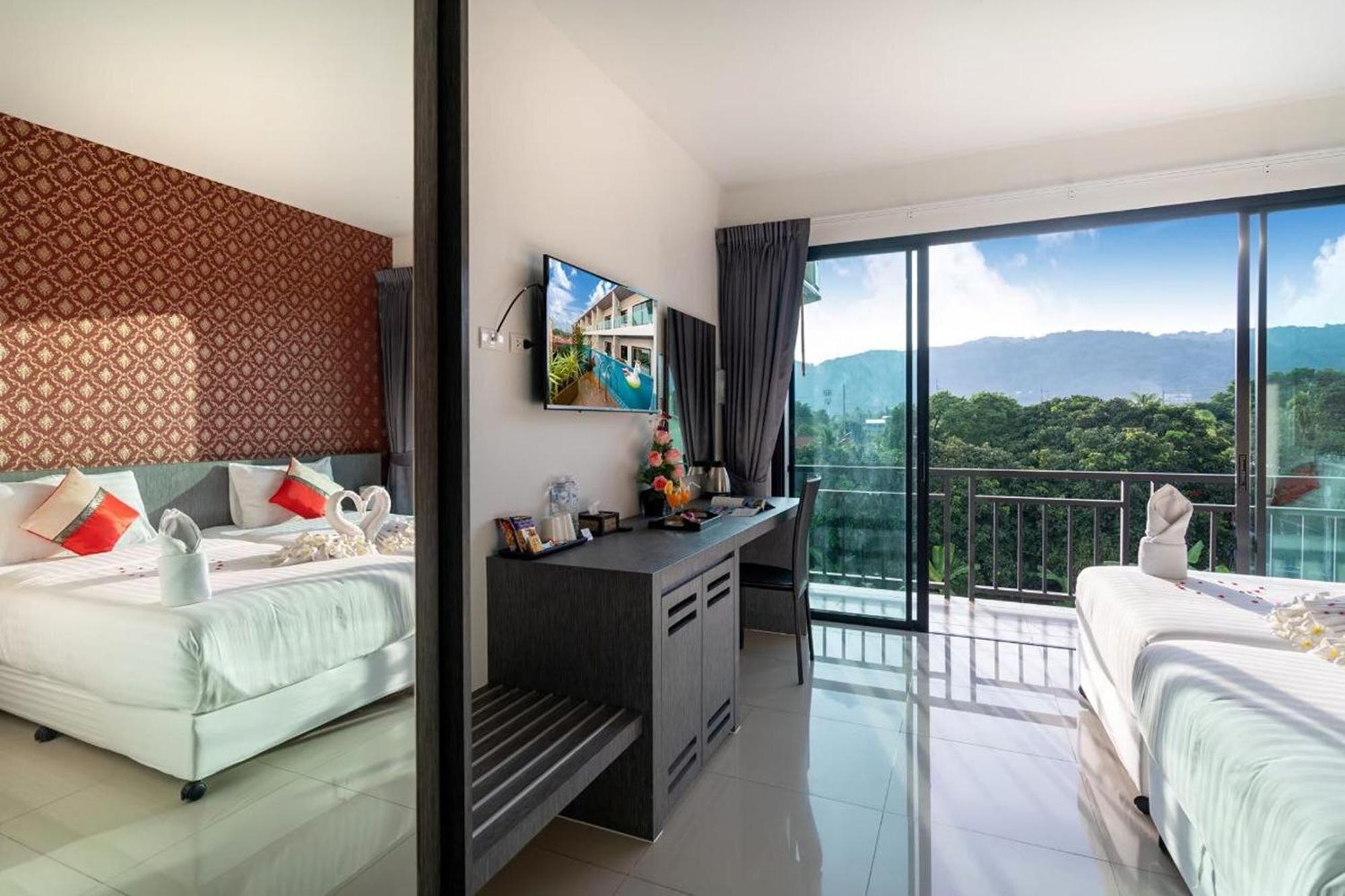 The Thames Pool Access Resort & Villa - Sha Extra Plus Chalong Exterior photo